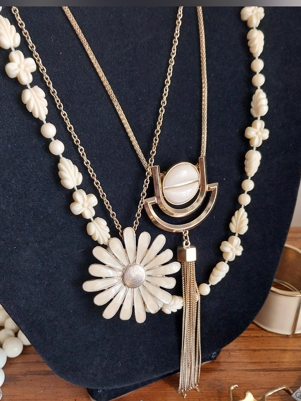 Vintage Gold and Red Jewelry Set with Mixed Gold-Tone Jewelry - Picture 7 of 9